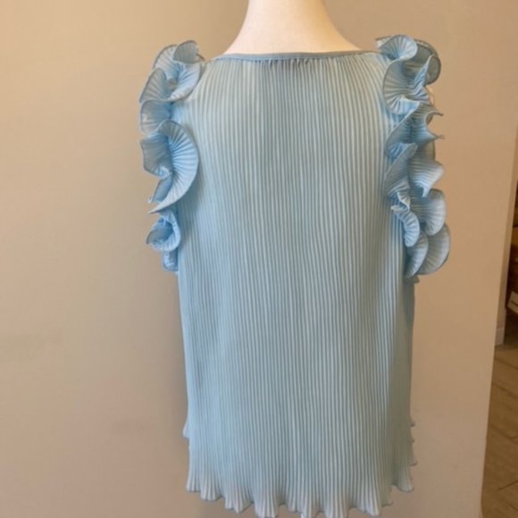 Adiva light blue Sleeveless blouse - Picture 3 of 3
